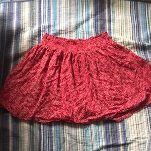 Red and white stared skirt